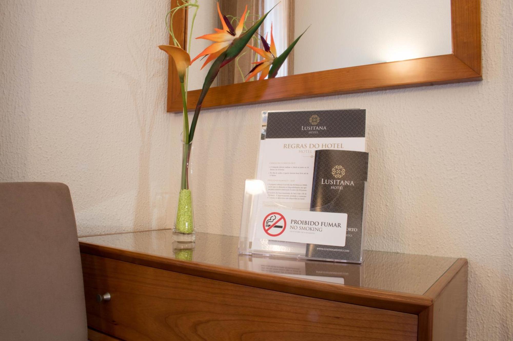 Lusitana Hotel Porto Quarto foto