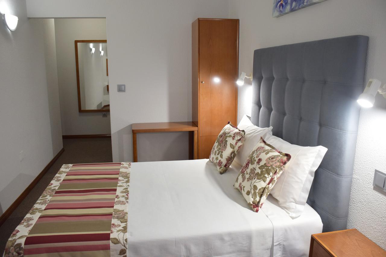 Lusitana Hotel Porto Quarto foto